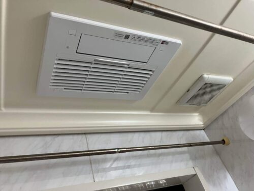 静岡市　浴室乾燥機とシャワー交換工事
