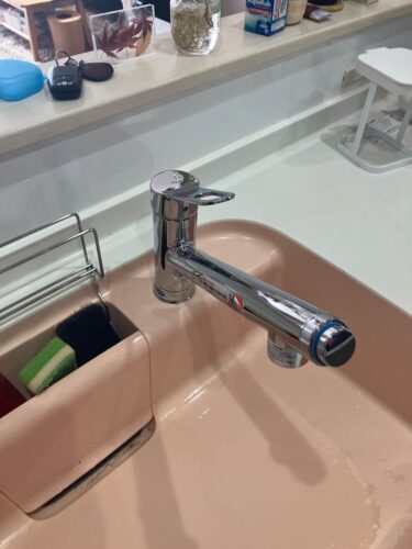 キッチン水栓を新しくし、快適な作業環境へ。