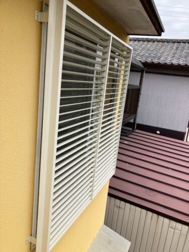 窓まわりを整え、防犯性と快適性を高めた住まいへ。